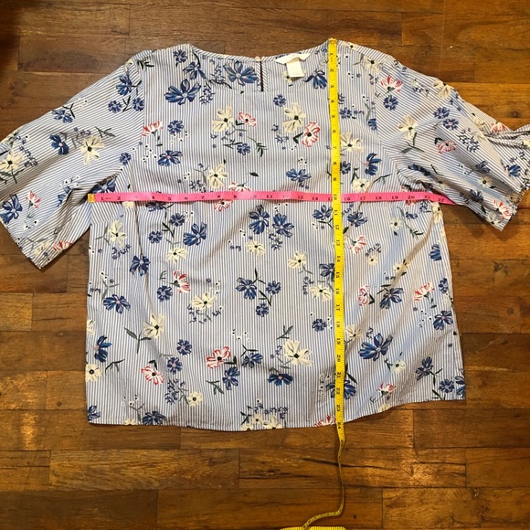 H&M Blue Floral Stripe Short Sleeve Blouse - Picture 8 of 8
